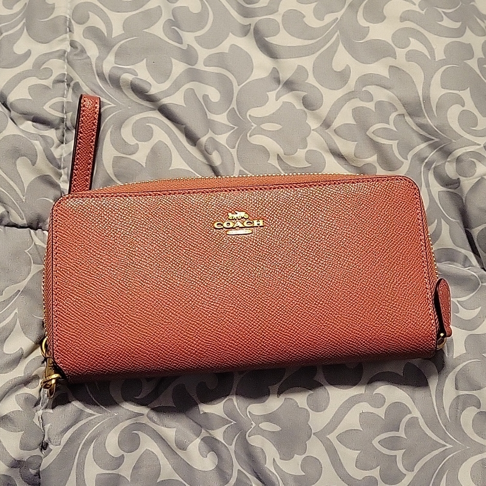 Coach Continental Wallet